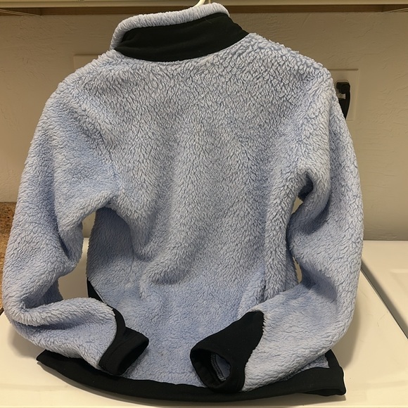 Mountain hard wear women’s fleece polartec high loft jacket size medium - Picture 3 of 5